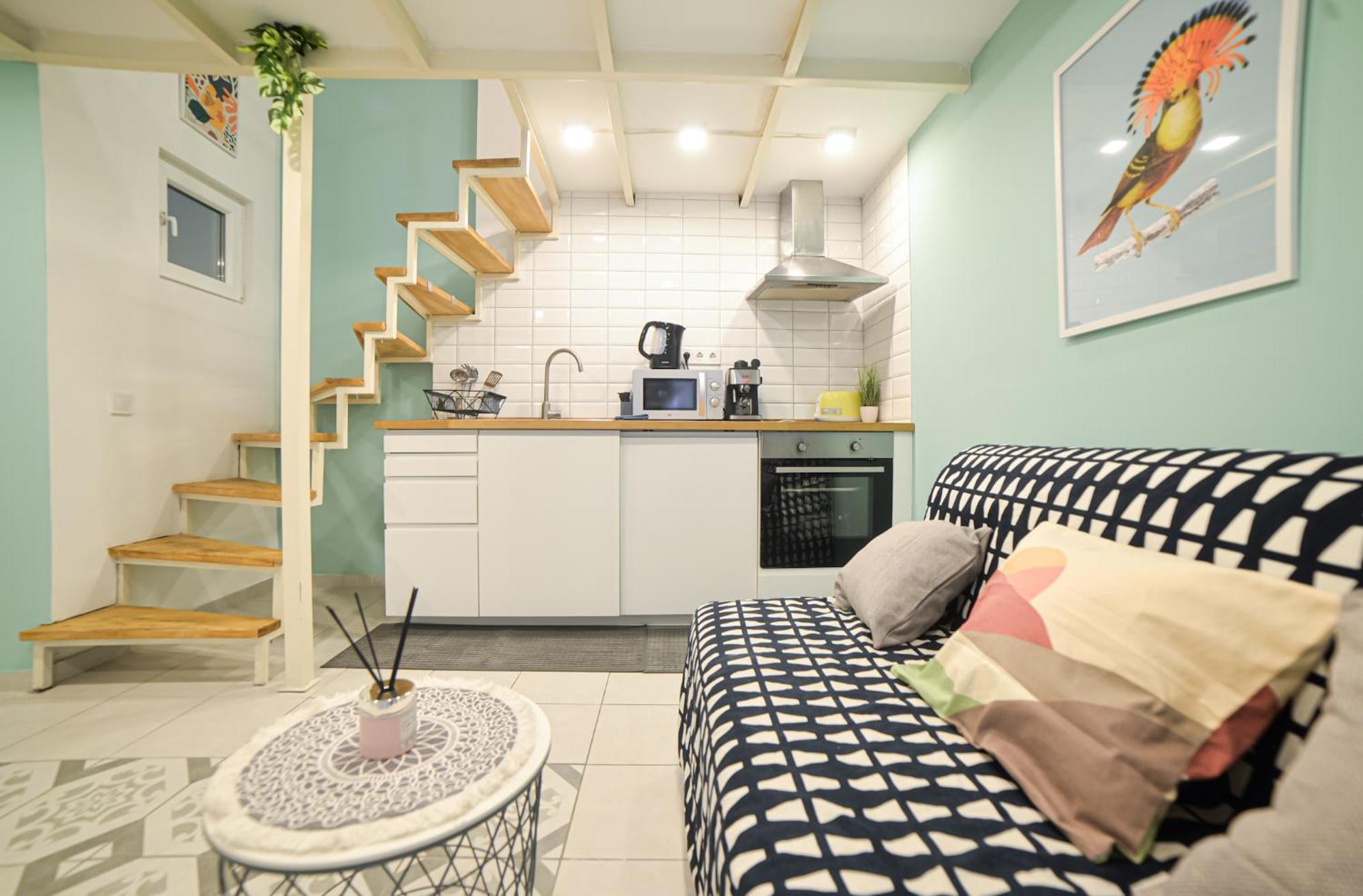 Global Living - Dazzling Dob Dwelling Budapesta