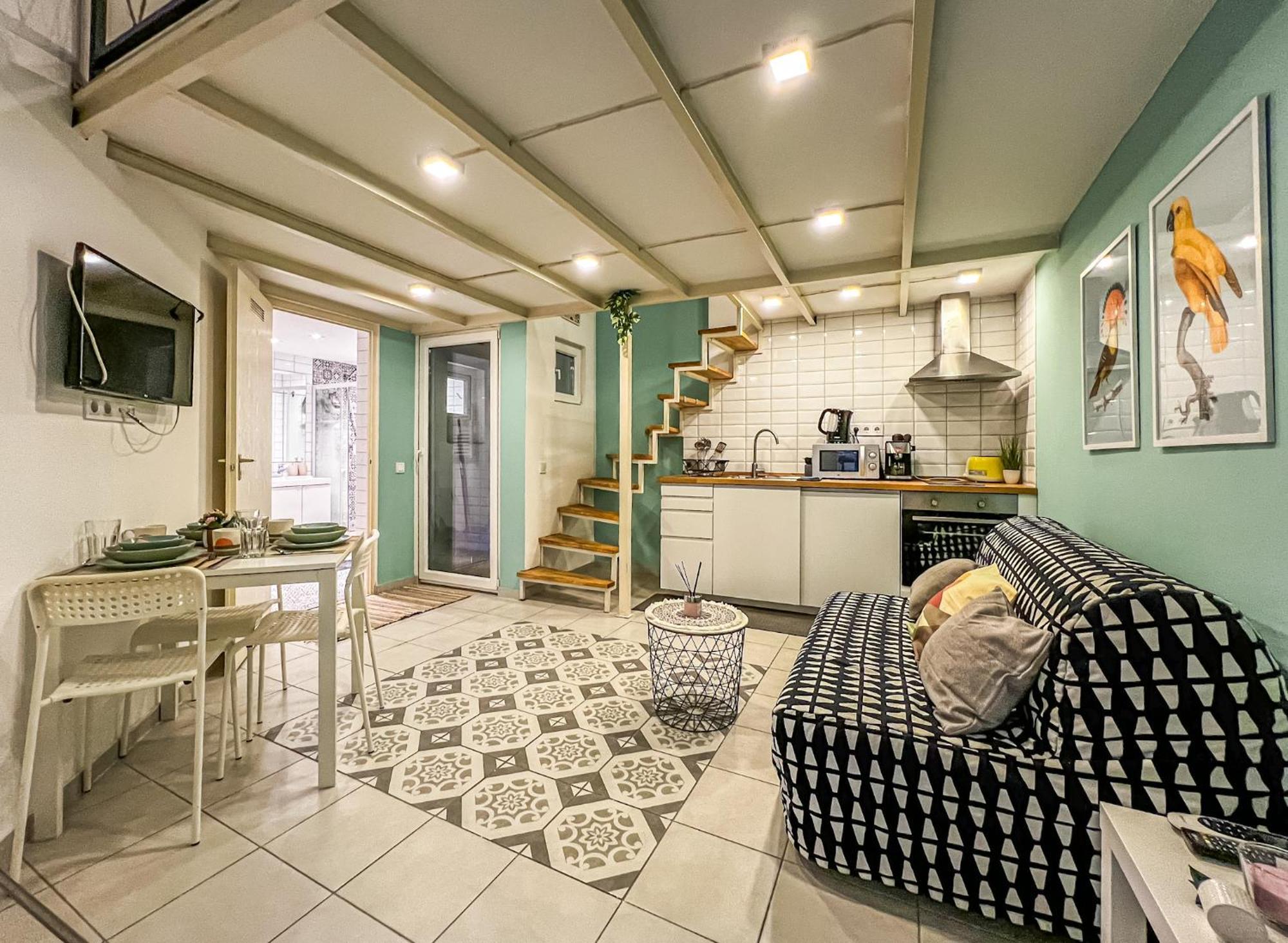 Global Living - Dazzling Dob Dwelling Apartment